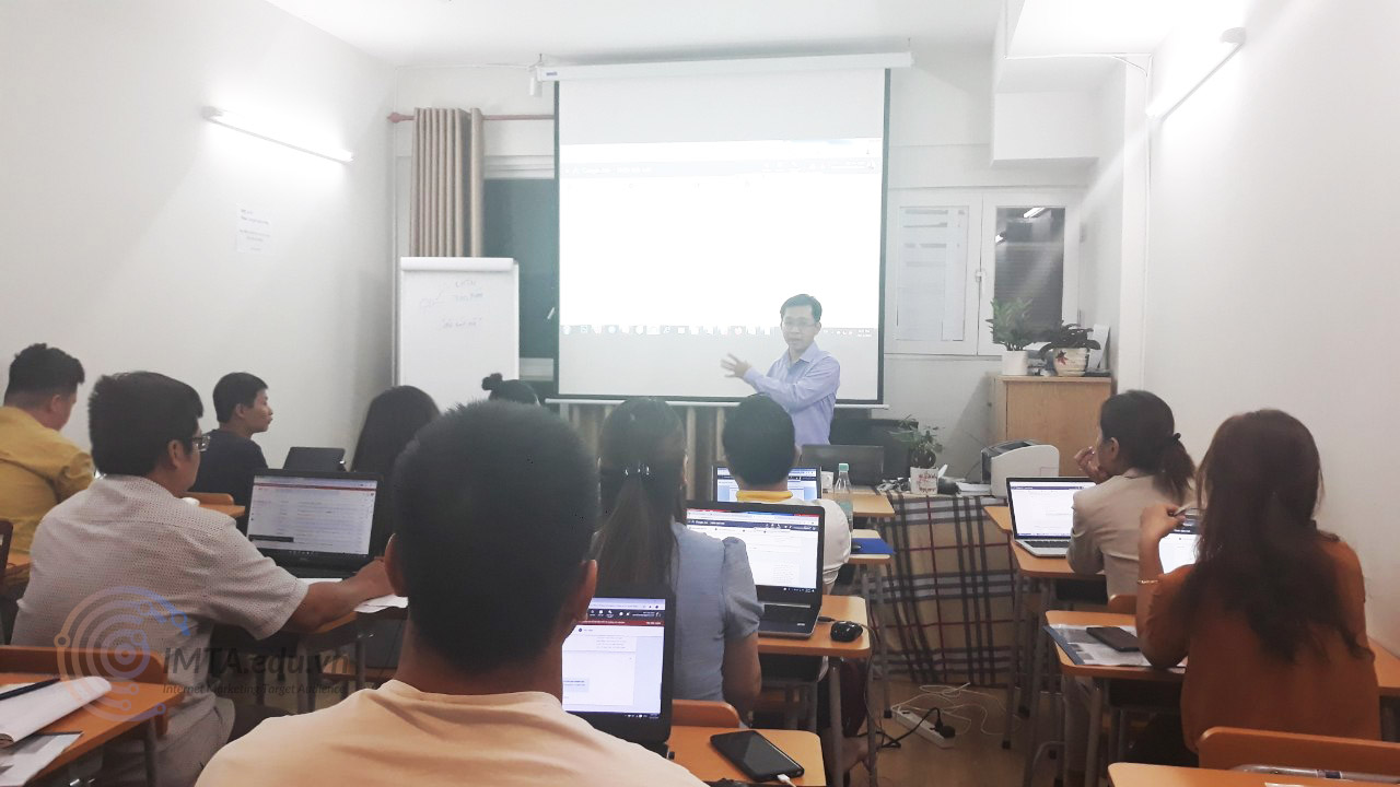 Khóa Học Facebook Marketing