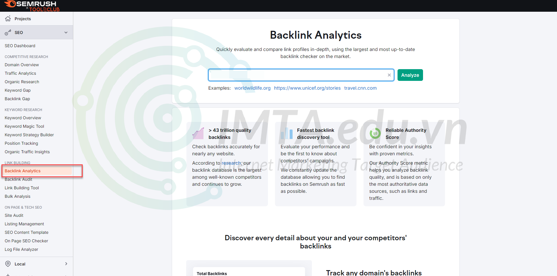 Bạn vào Backlink Analytics, điền url website và bấm Analyze