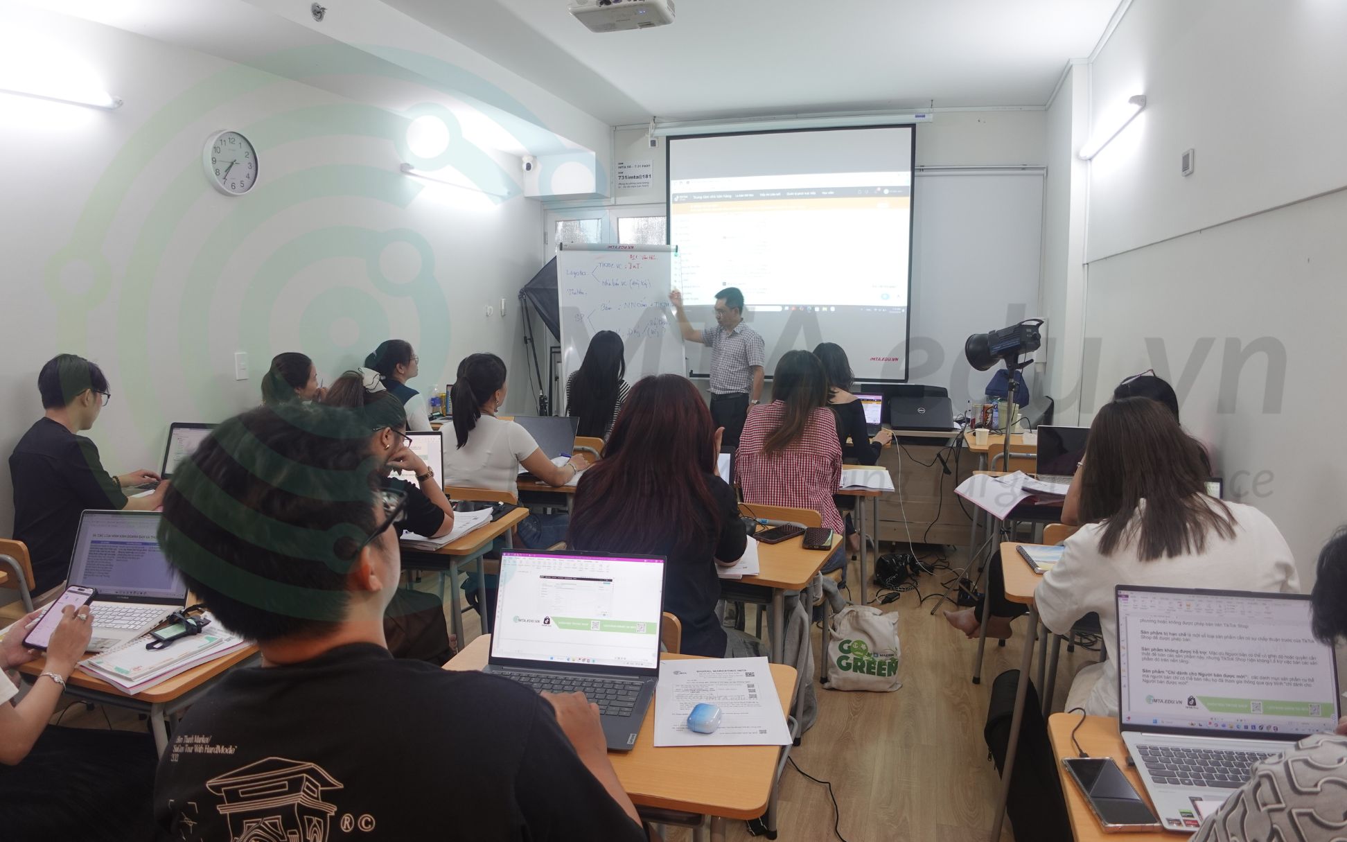 Trung tâm đào tạo Digital Marketing IMTA