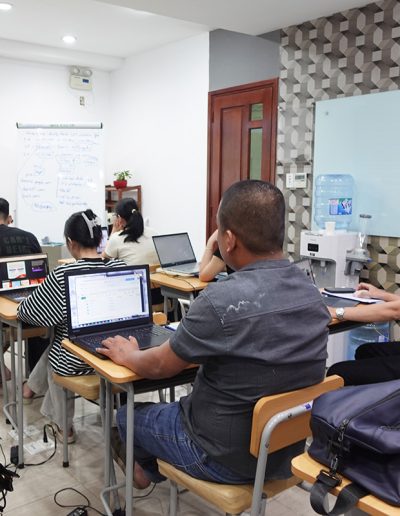 Lên chiến dịch khách hàng tiềm năng TikTok Ads